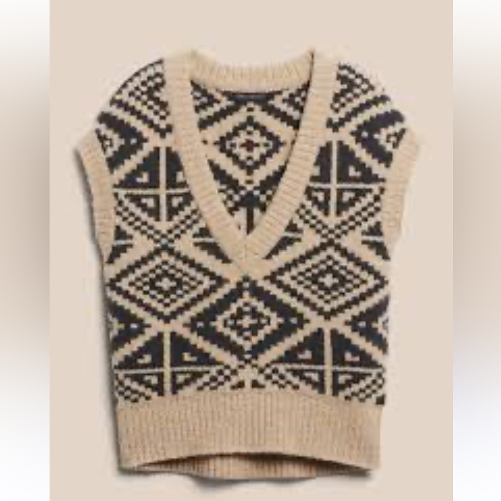 Banana Republic Heritage Oversized Sweater Vest.  size M/L